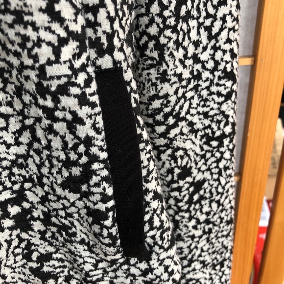 2 for 20$!Vero Moda black and white zipped bomber jacket M - Picture 3 of 7